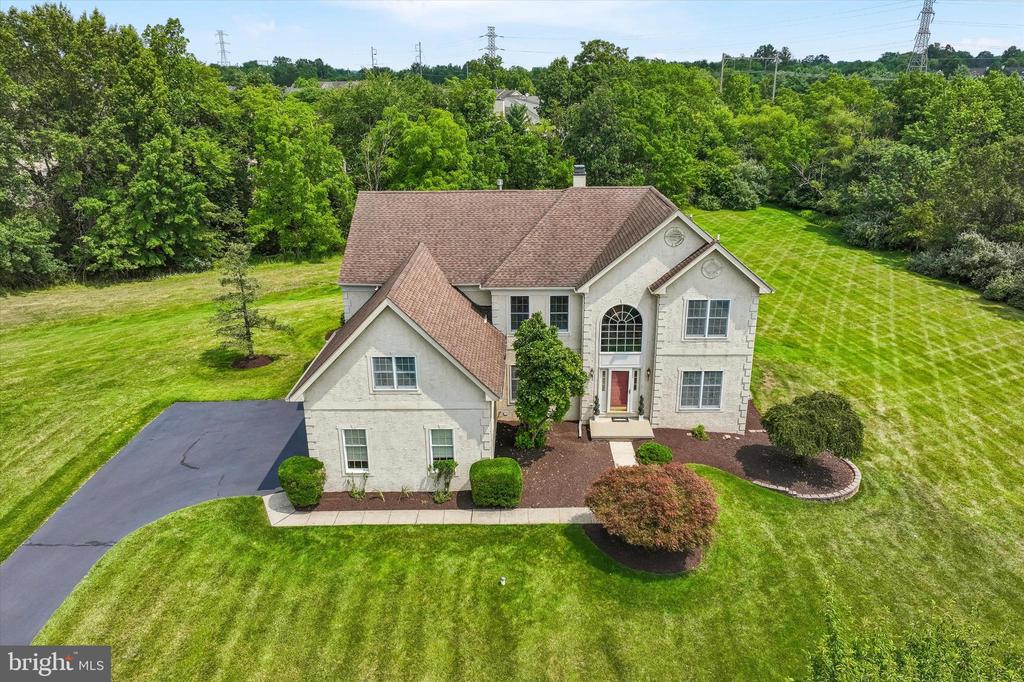 640 WILLOWBEND DRIVE