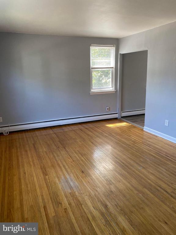 416 CENTRAL AVENUE