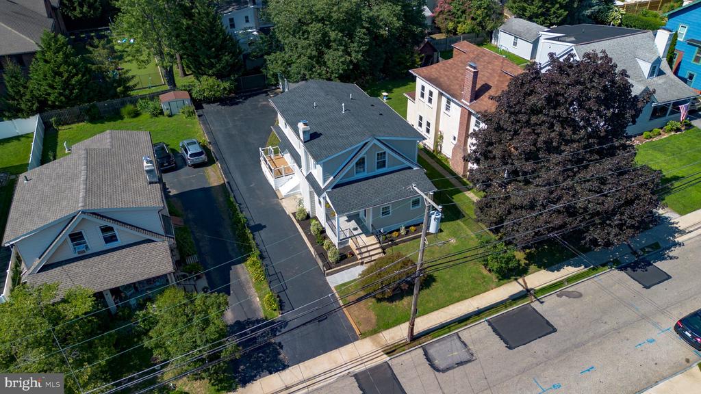 218 LINWOOD AVENUE