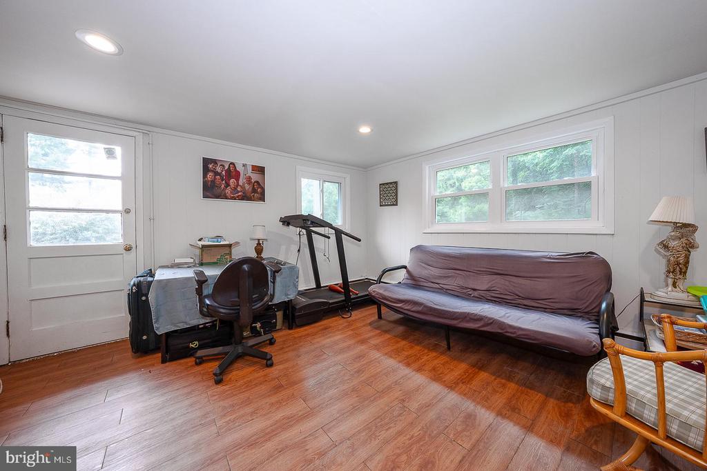 528 SPRAGUE ROAD