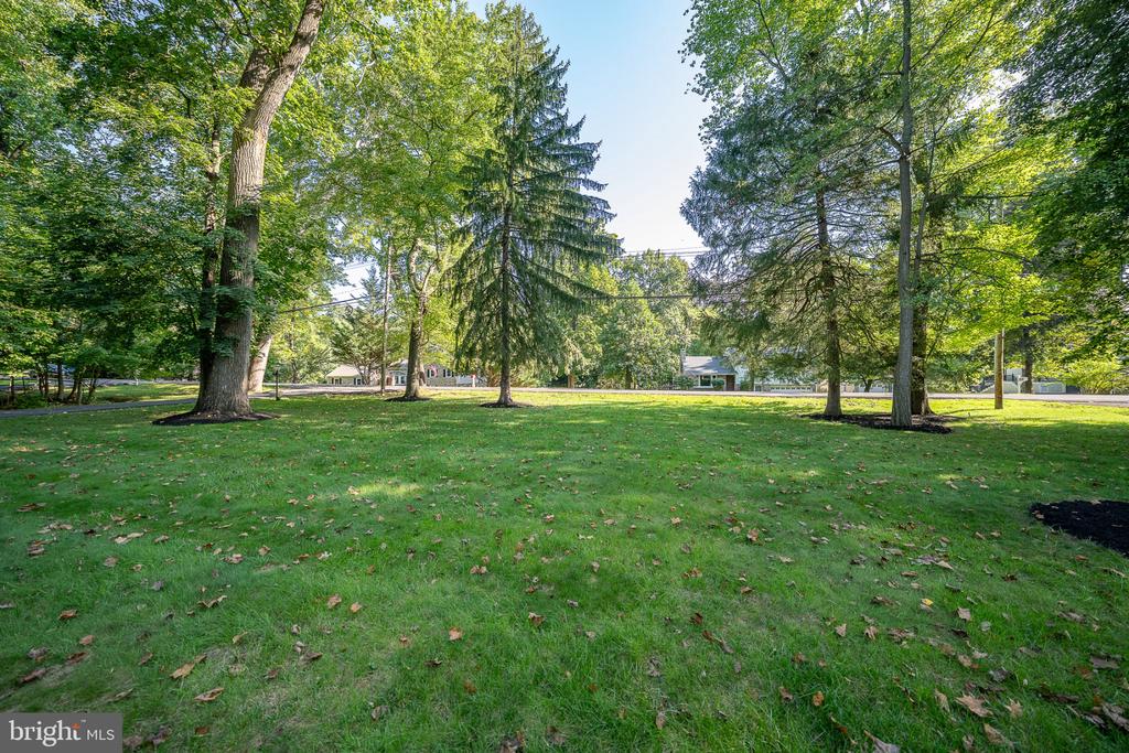 1448 MEADOWBROOK ROAD