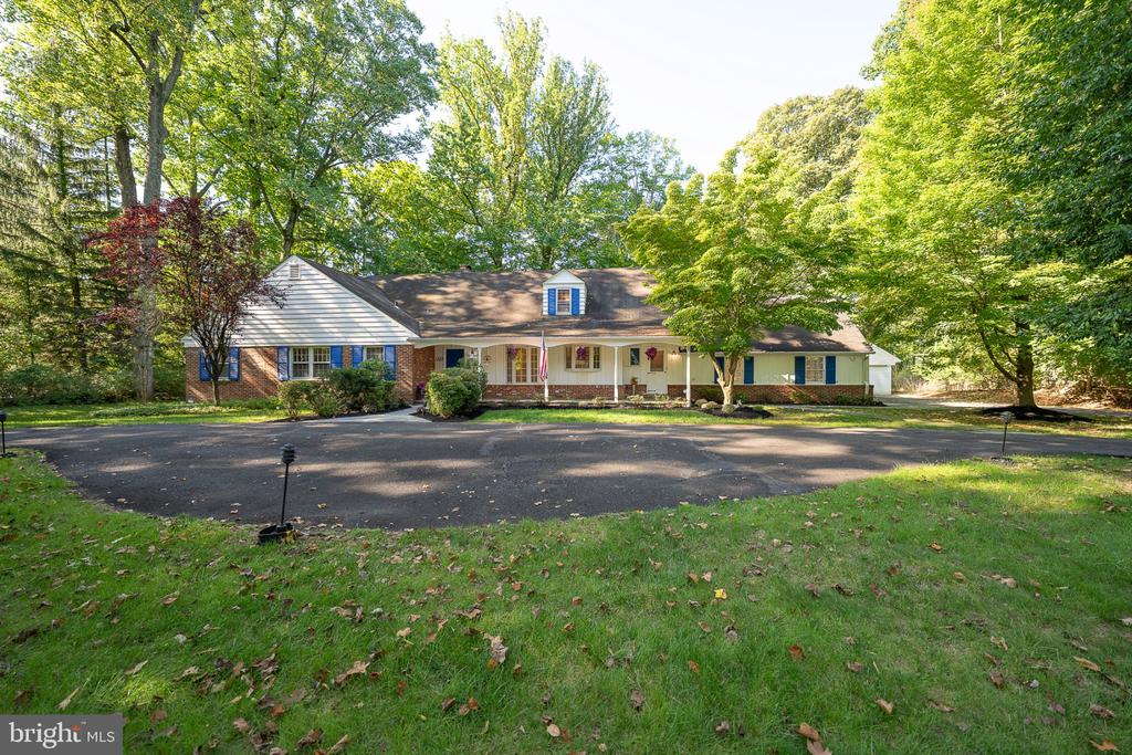 1448 MEADOWBROOK ROAD