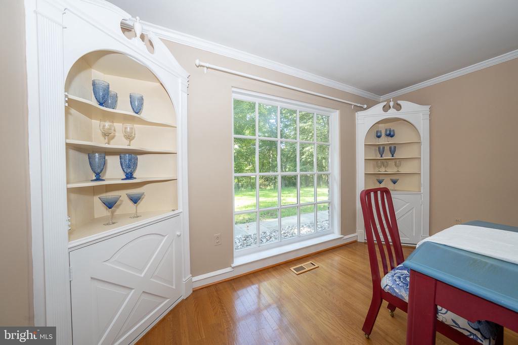 1448 MEADOWBROOK ROAD