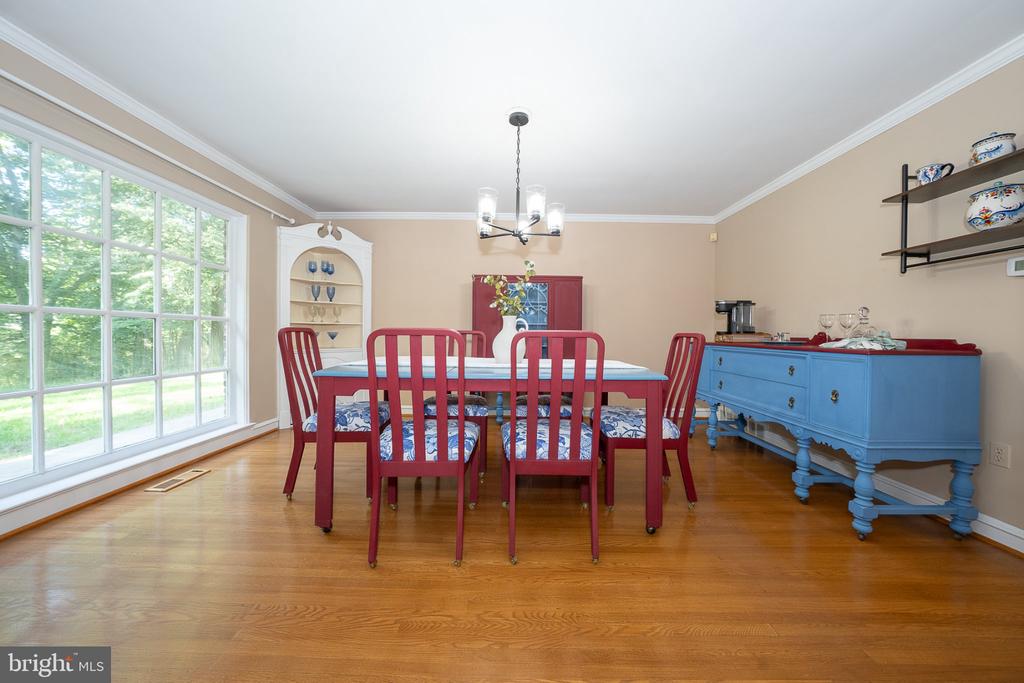1448 MEADOWBROOK ROAD