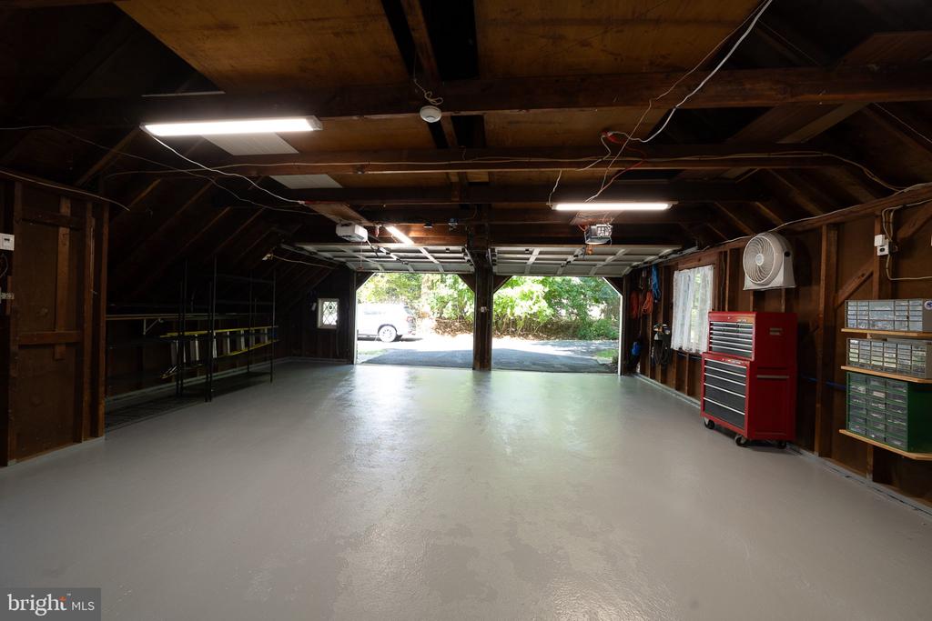 1448 MEADOWBROOK ROAD