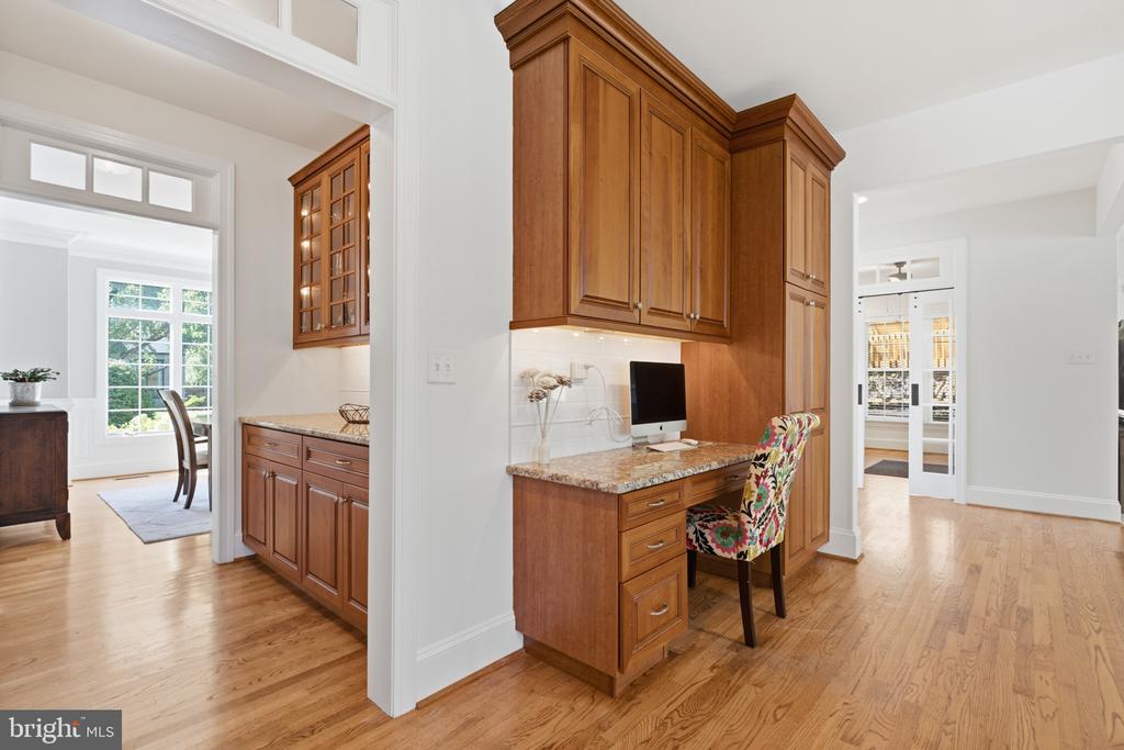 601 ARGYLE CIRCLE Unit:           