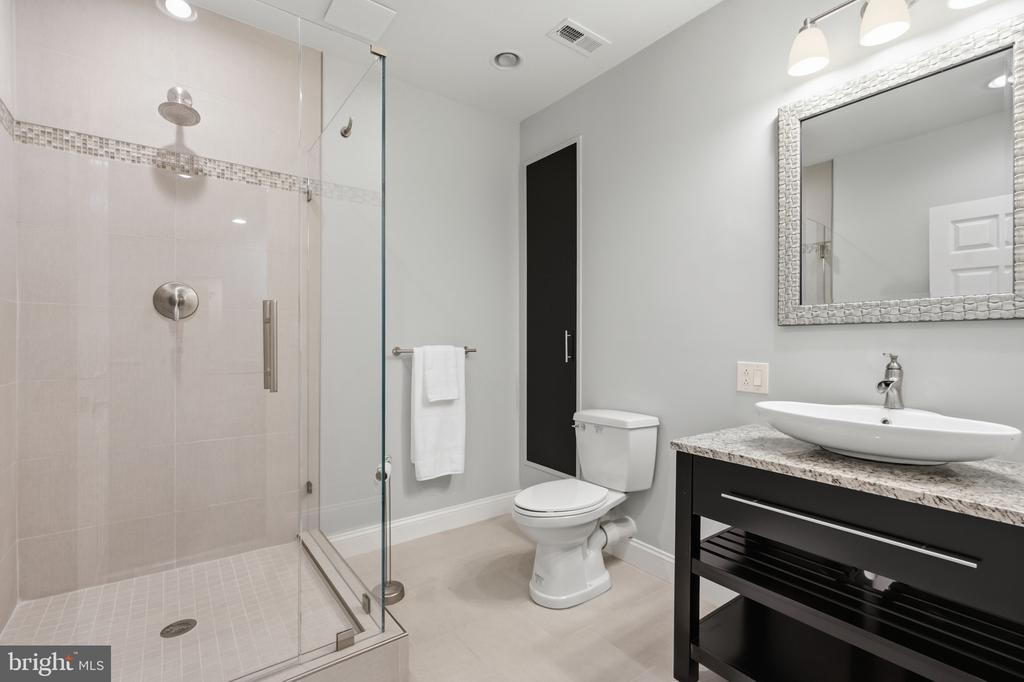 601 ARGYLE CIRCLE Unit:           