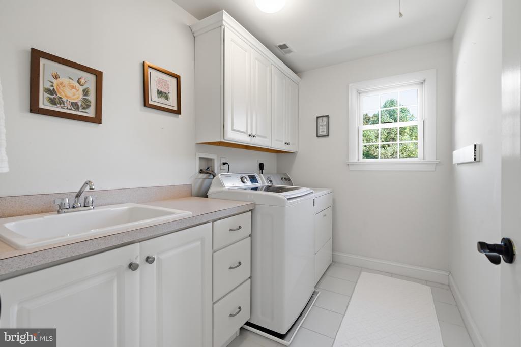 601 ARGYLE CIRCLE Unit:           