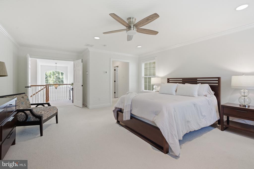 601 ARGYLE CIRCLE Unit:           