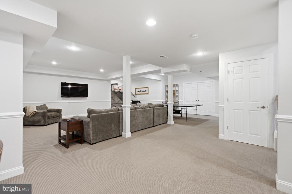601 ARGYLE CIRCLE Unit:           