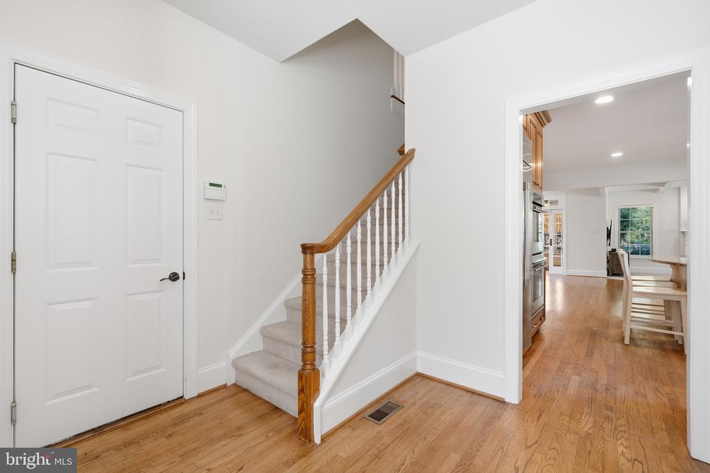 601 ARGYLE CIRCLE Unit:           