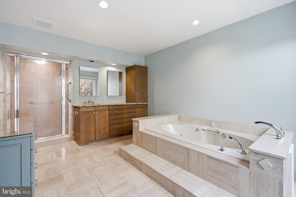 1166 SAINT ANDREWS ROAD Unit:           
