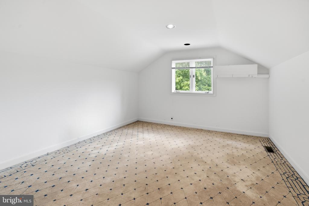 1166 SAINT ANDREWS ROAD Unit:           
