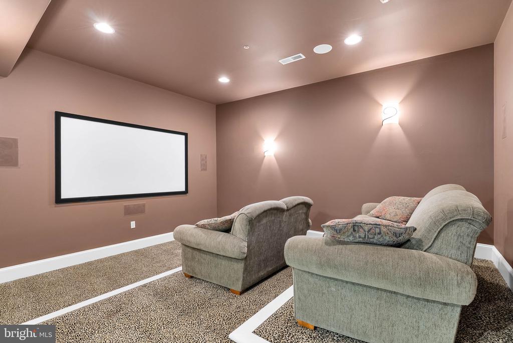 1519 CEDAR HILL ROAD