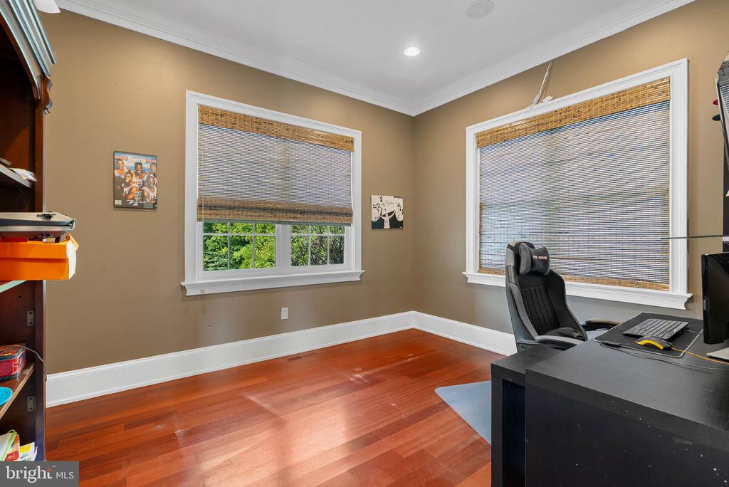 1519 CEDAR HILL ROAD