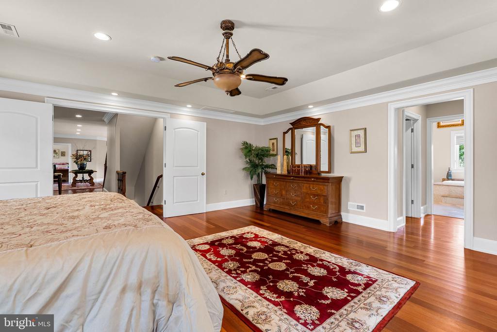 1519 CEDAR HILL ROAD