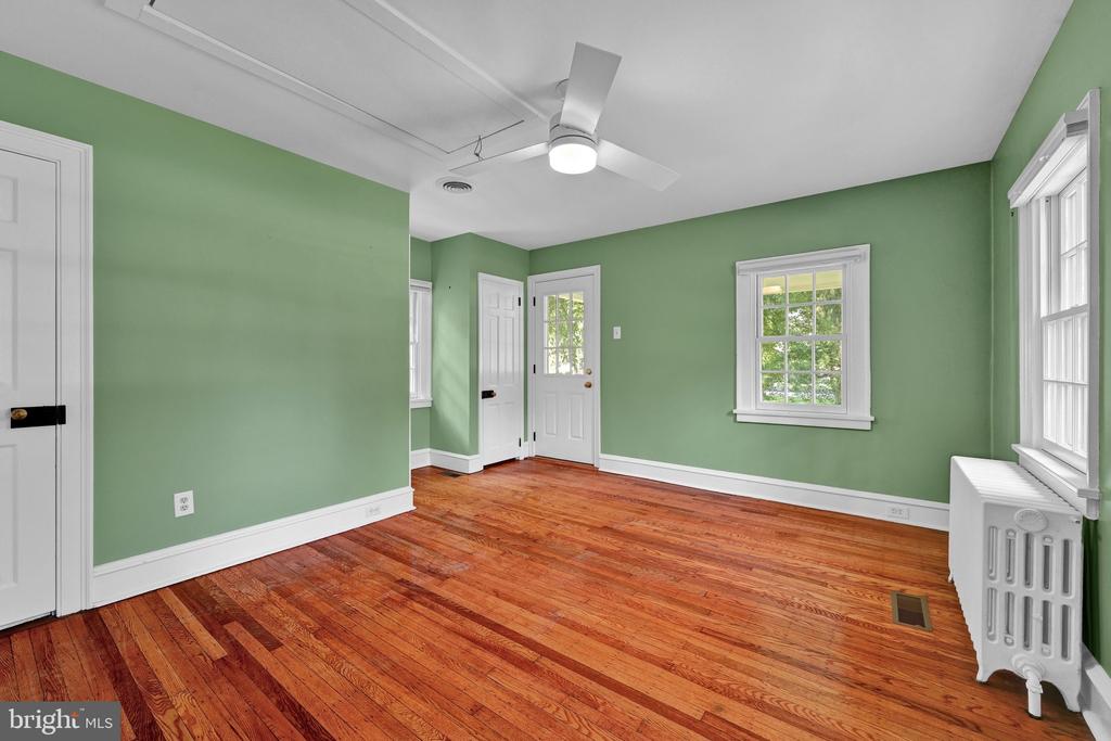 309 WARNER ROAD