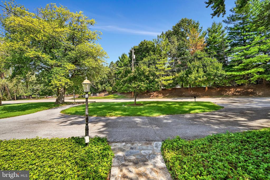 309 WARNER ROAD