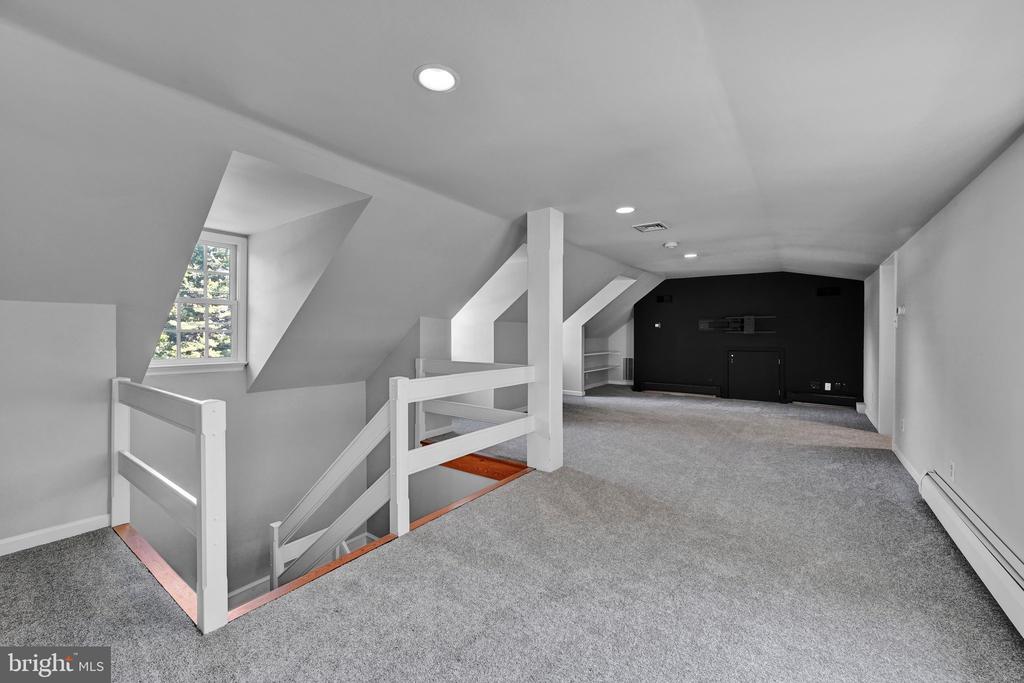 309 WARNER ROAD