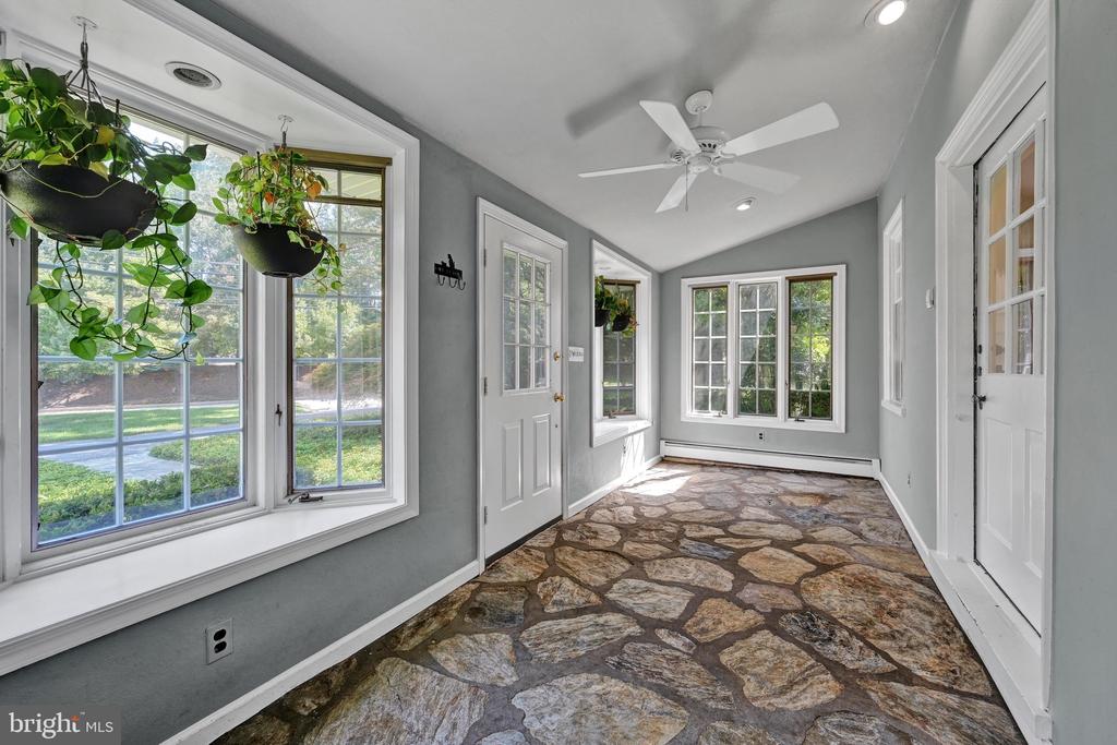 309 WARNER ROAD