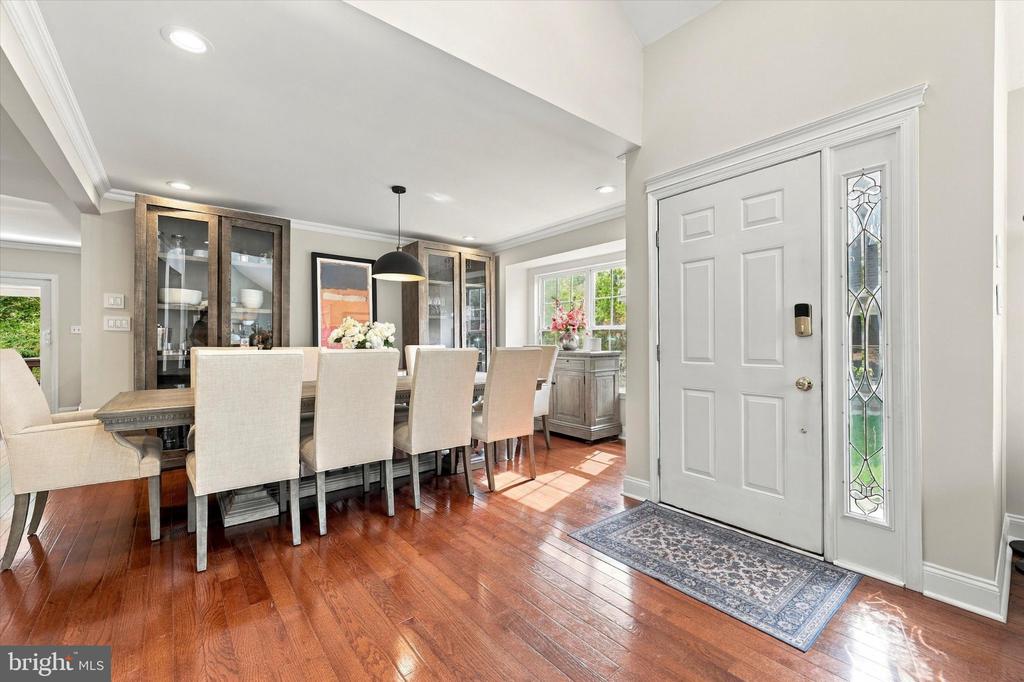 152 CANTERBURY LANE