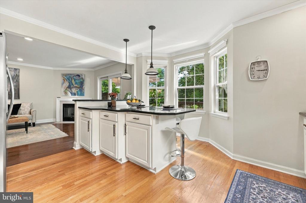152 CANTERBURY LANE