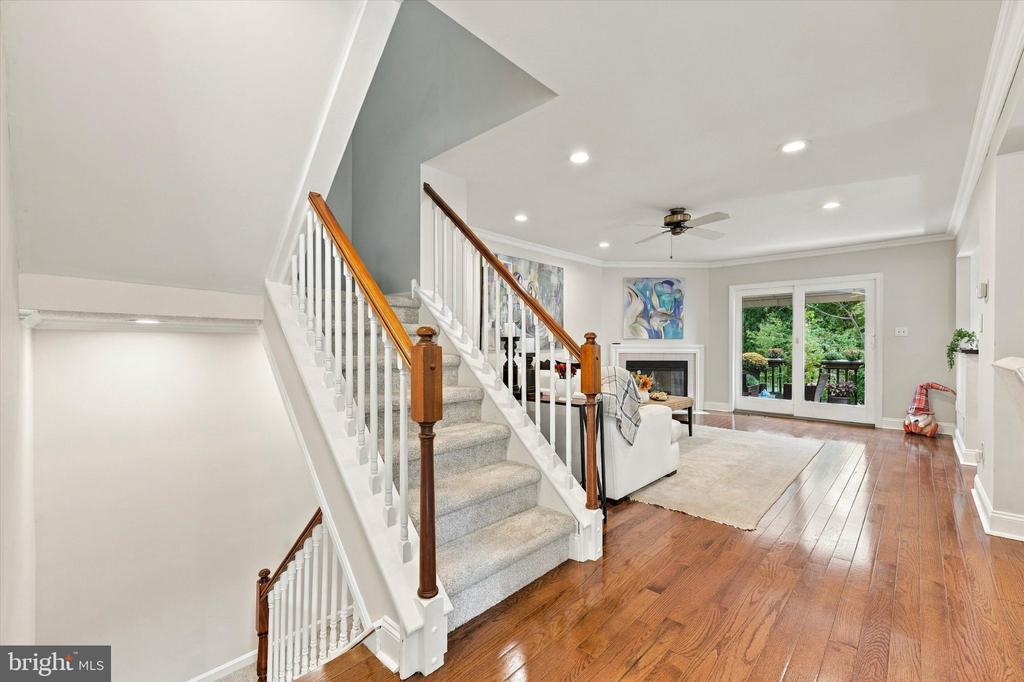 152 CANTERBURY LANE