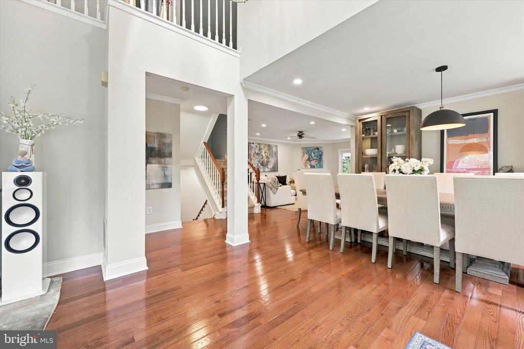 152 CANTERBURY LANE