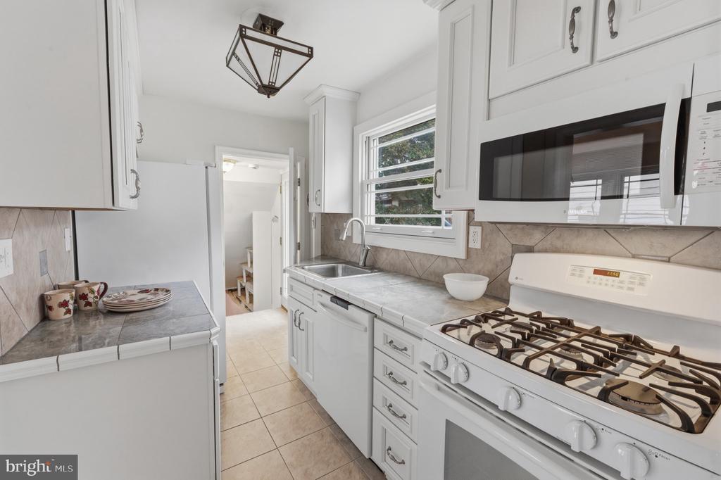 1410 GREYWALL LANE Unit:           