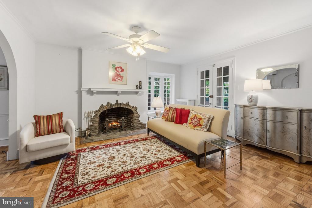 1410 GREYWALL LANE Unit:           