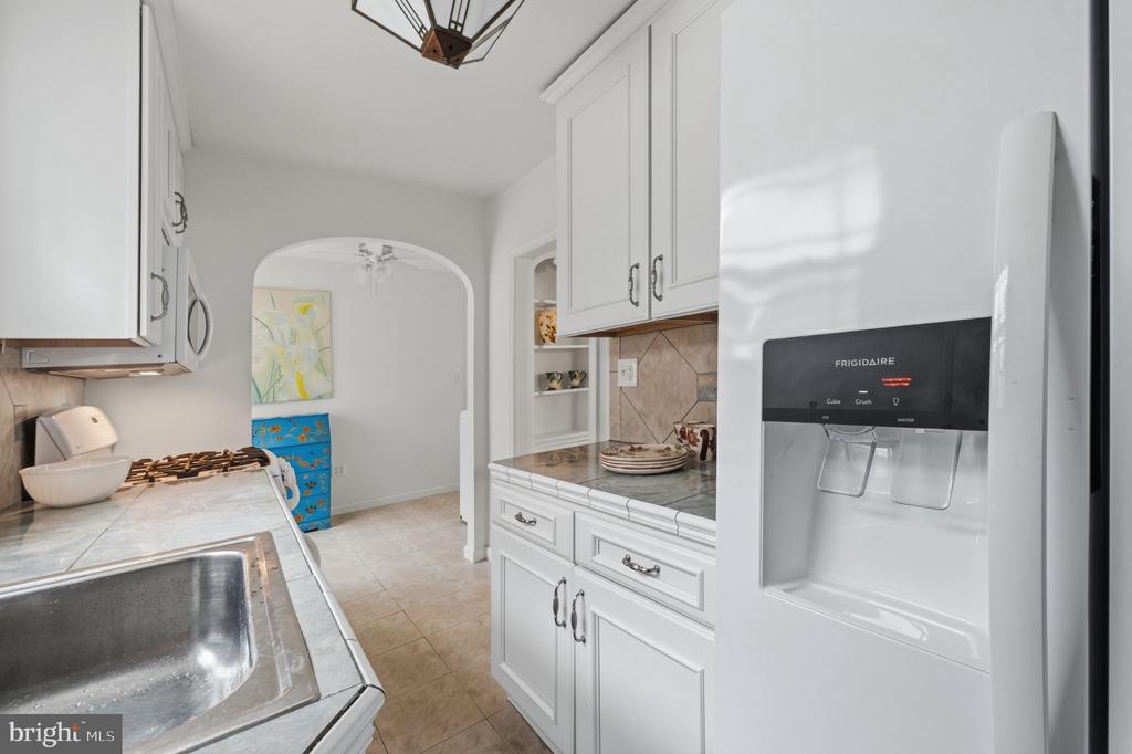 1410 GREYWALL LANE Unit:           