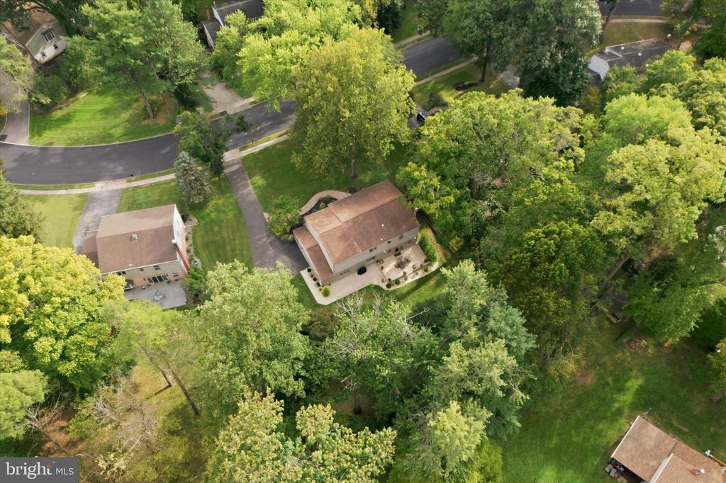 33 SUGAR MAPLE LANE