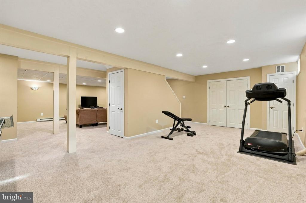 33 SUGAR MAPLE LANE
