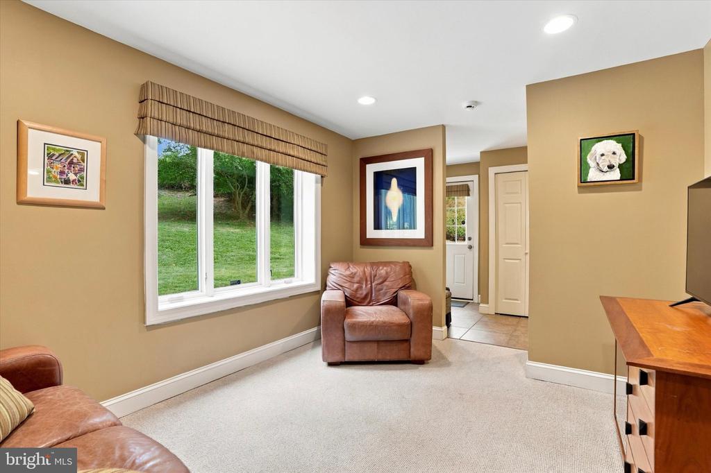 33 SUGAR MAPLE LANE