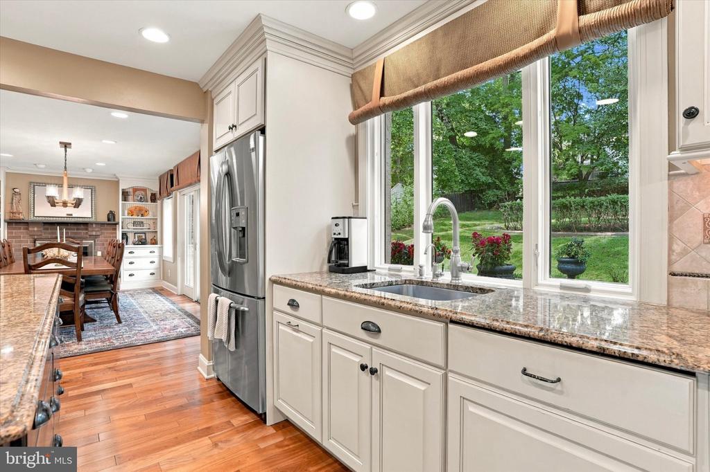 33 SUGAR MAPLE LANE