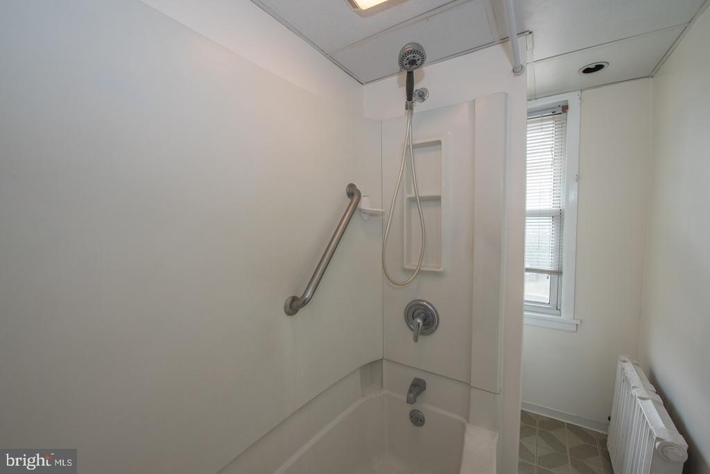 101 MERION AVENUE Unit:           