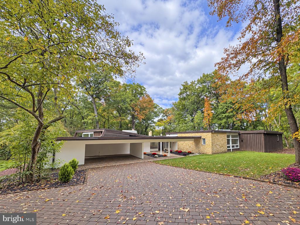 39 FAIRVIEW ROAD