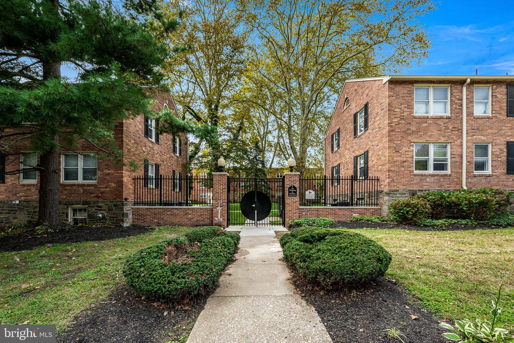 42 CONSHOHOCKEN STATE ROAD Unit: 4-C