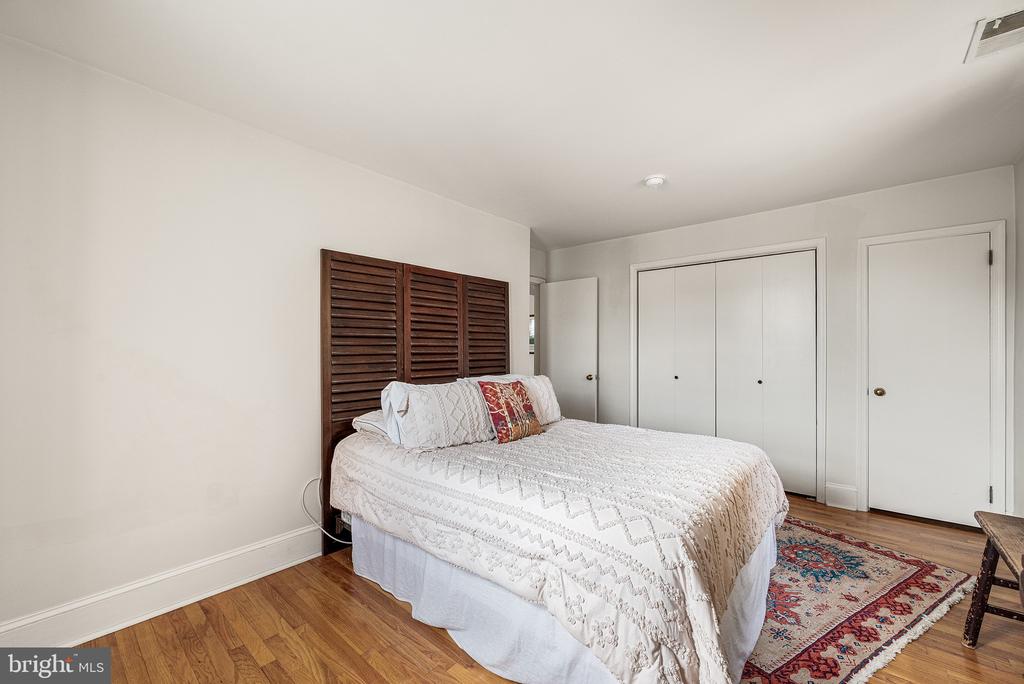 42 CONSHOHOCKEN STATE ROAD Unit: 4-C