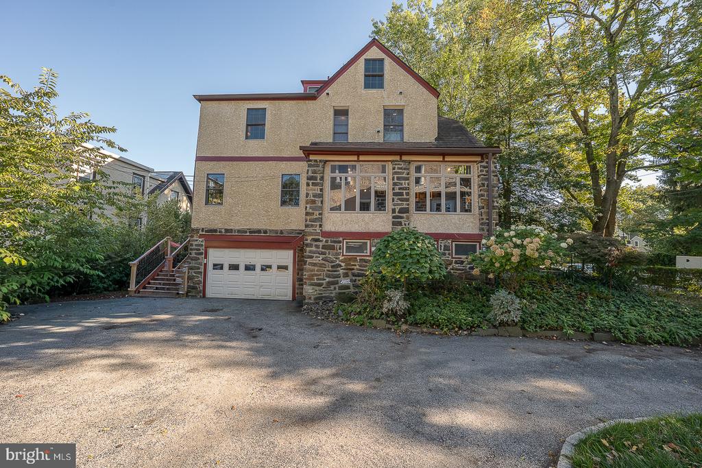 513 E WYNNEWOOD ROAD Unit:           