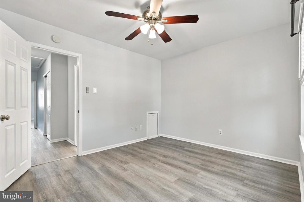 34 WINSTON COURT Unit: 105 U-34