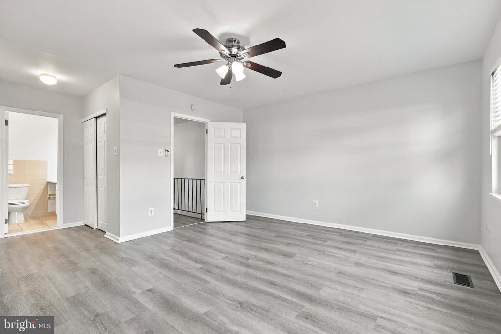 34 WINSTON COURT Unit: 105 U-34