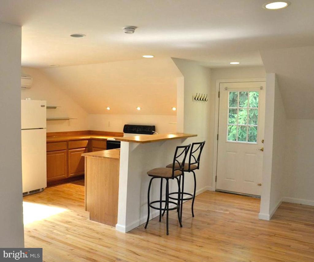 404 MILL CREEK ROAD Unit: #1 (GARAGE APT)