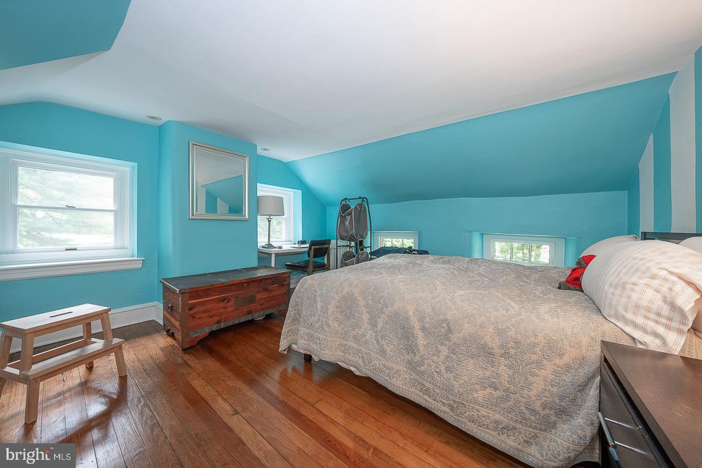 1169 RADNOR ROAD Unit:           