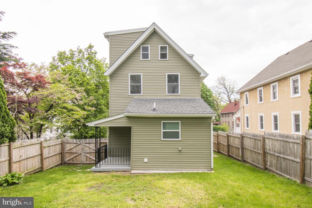 217 SIMPSON ROAD