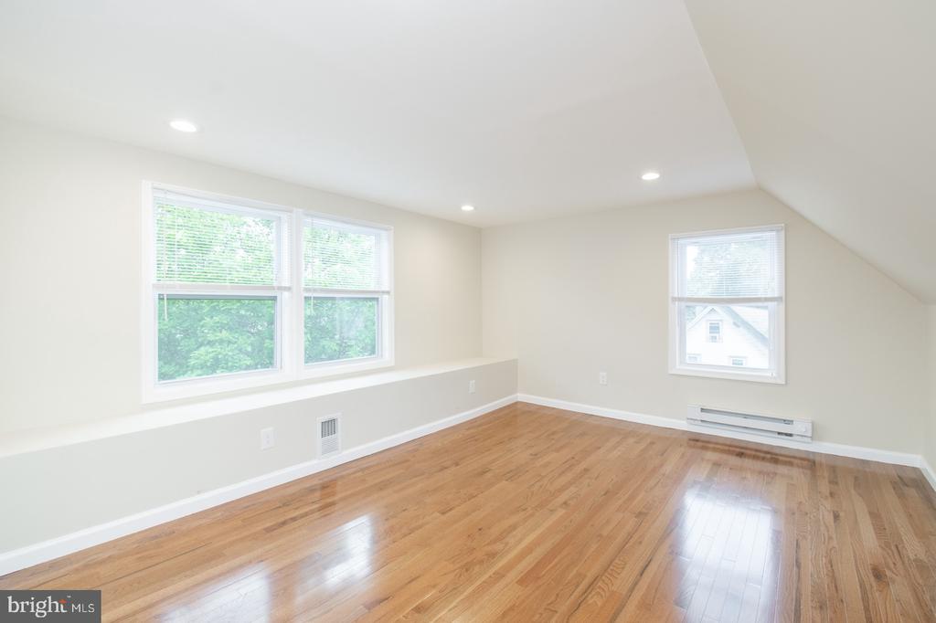 217 SIMPSON ROAD