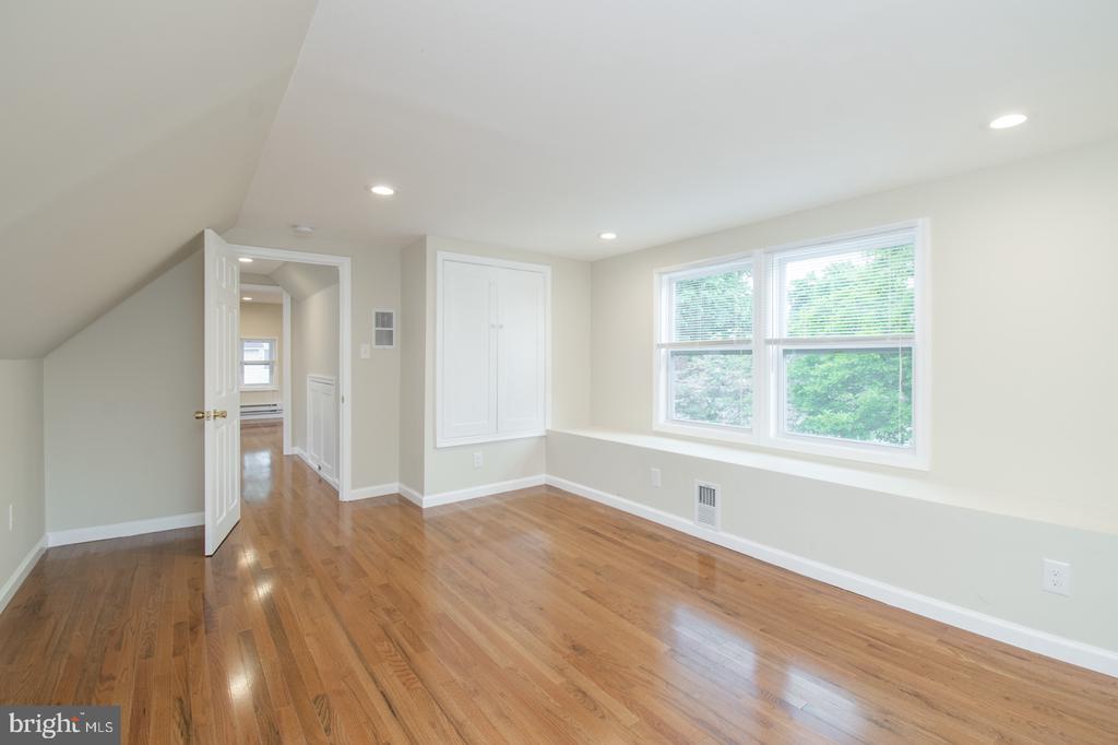 217 SIMPSON ROAD