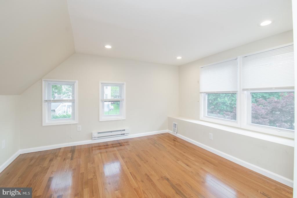 217 SIMPSON ROAD