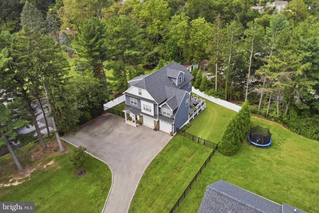 1925 HALLOWELL ROAD