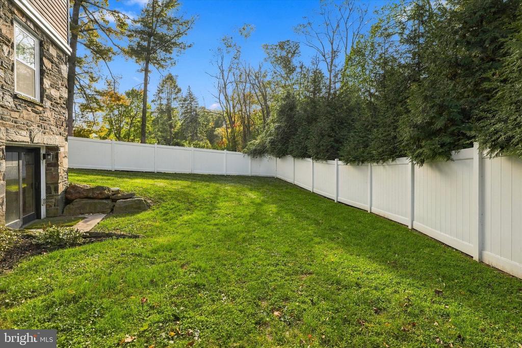 1925 HALLOWELL ROAD